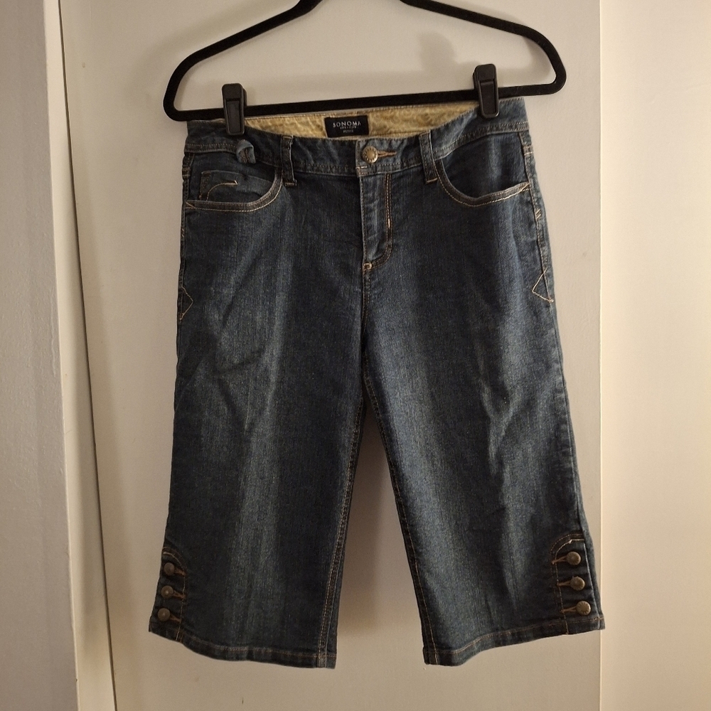 Sonoma Women's Classic Blue Denim Cropped Jeans